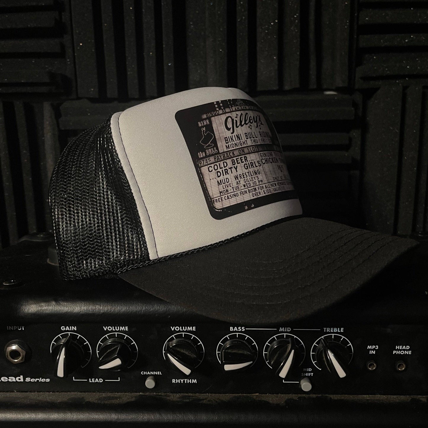 Gilley's Trucker Hat | Black/White