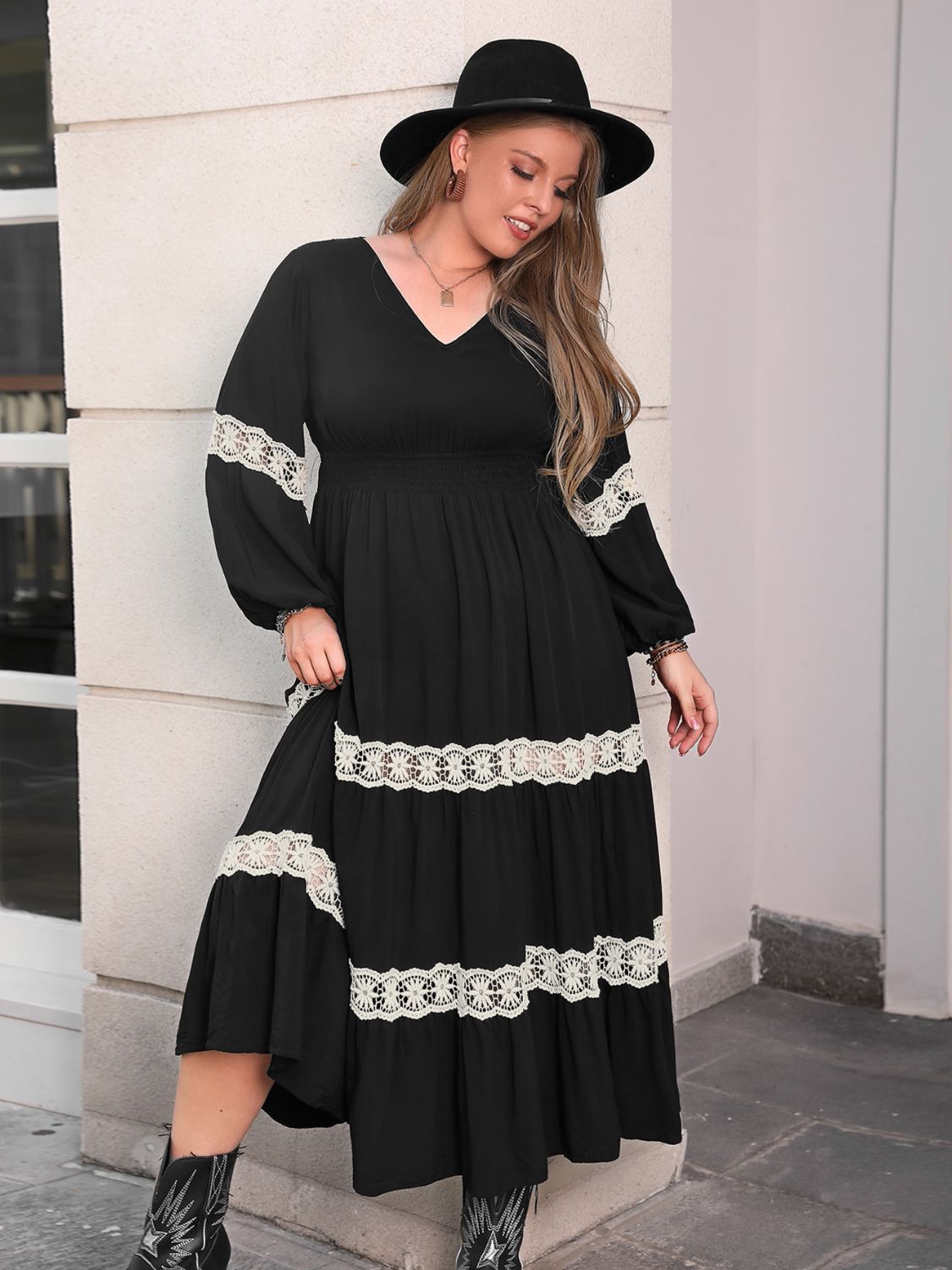 Plus Size Lace Detail Midi Dress - Black