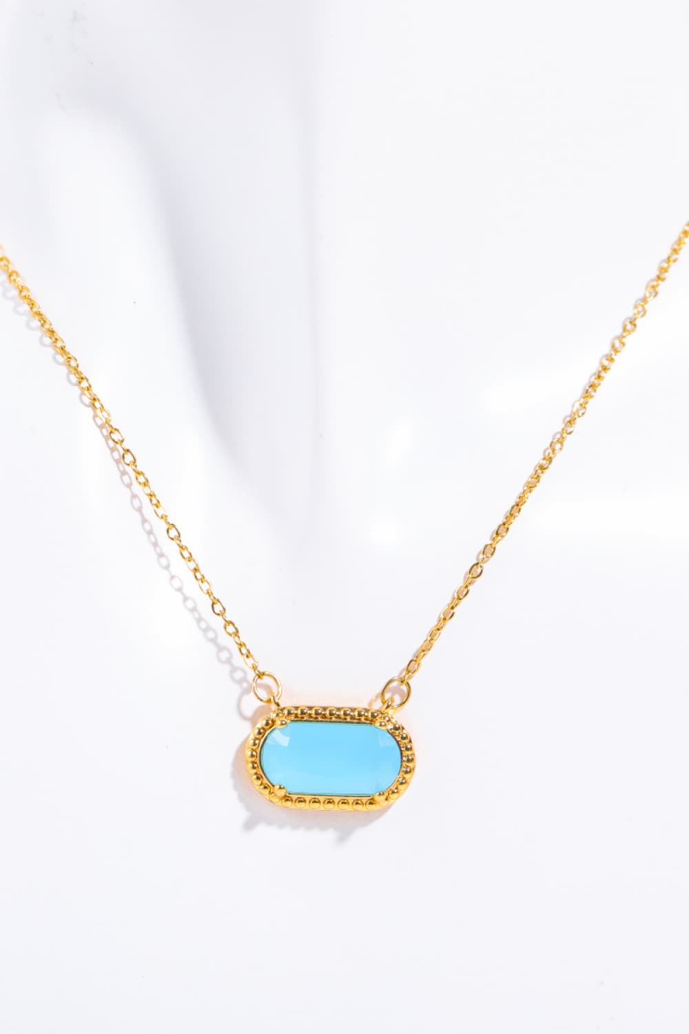 Everly Pendant Necklace